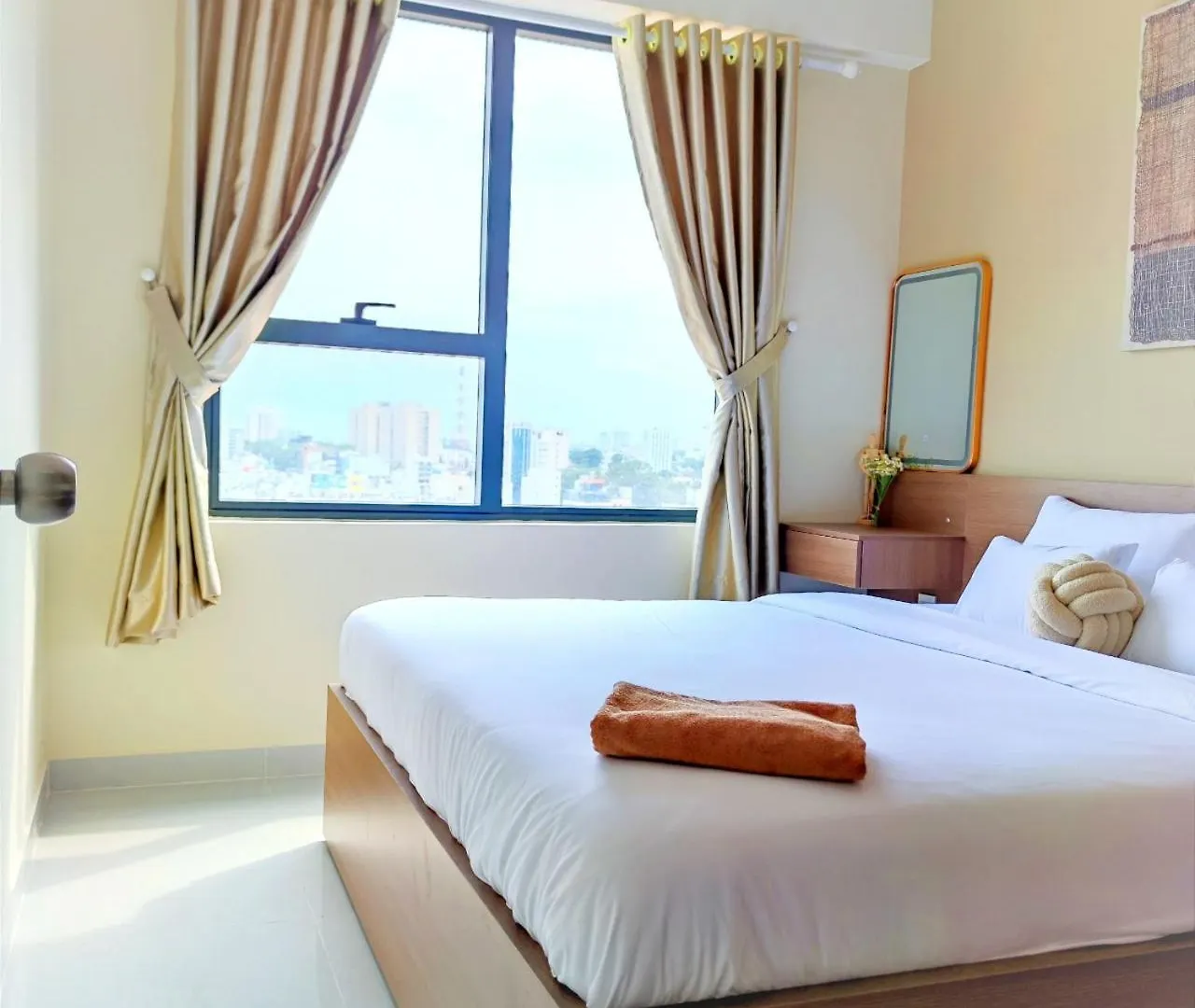 Peaceful Saigon Apartment Ho Chi Minh City